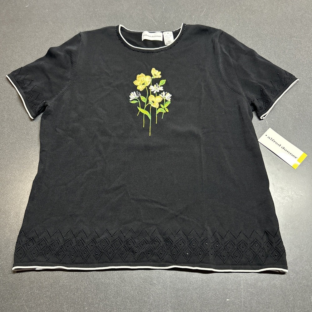 NWT Alfred Dunner Black Top M Shirt Floral Embroidery Beaded Detail Sequin